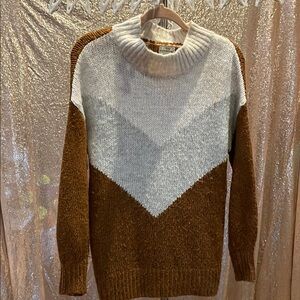 Silverflint Chevron Knit Sweater